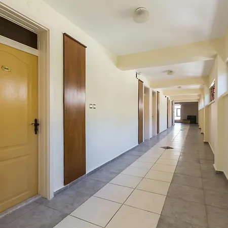 菲罗斯俱乐部酒店 卡斯