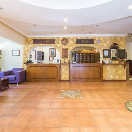 Ξενοδοχείο Club Phellos